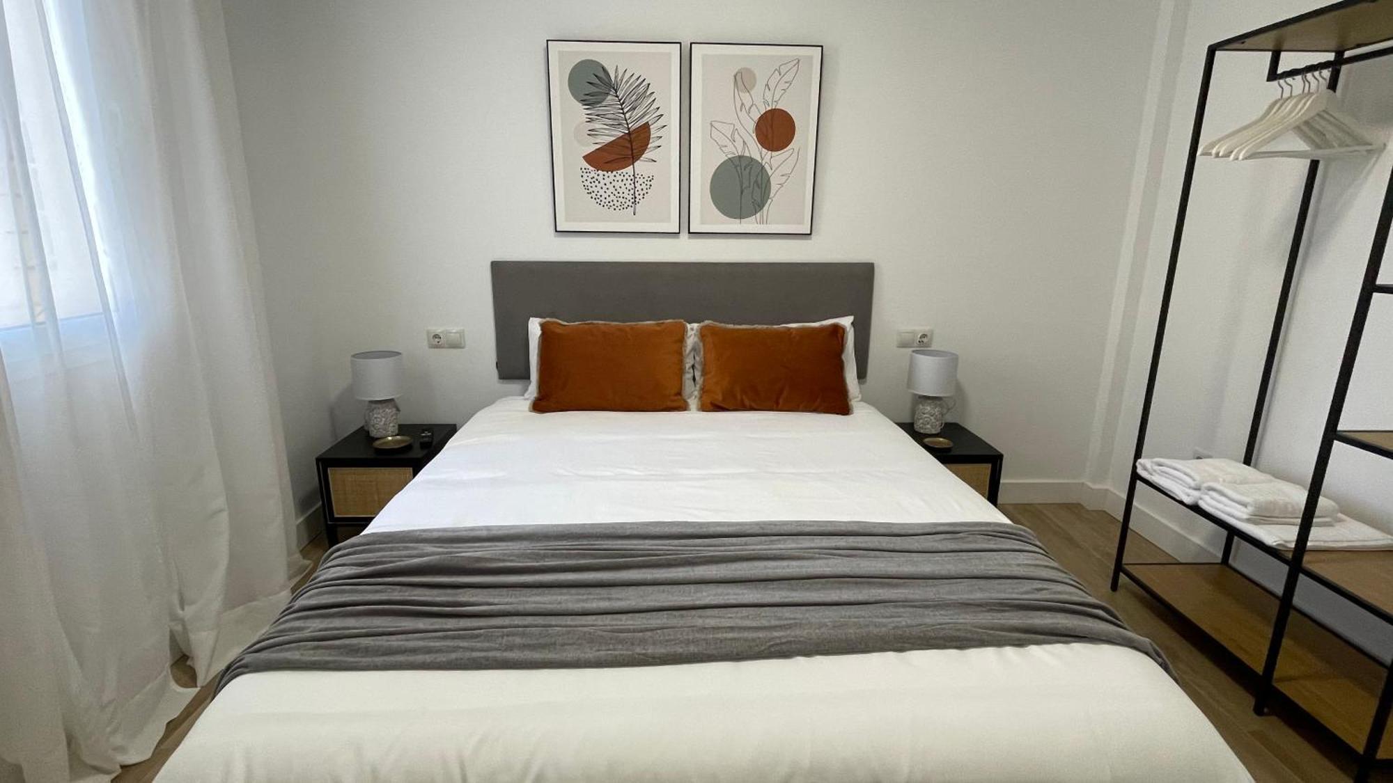 Diseno Y Comodidad En Bami Seville Ngoại thất bức ảnh