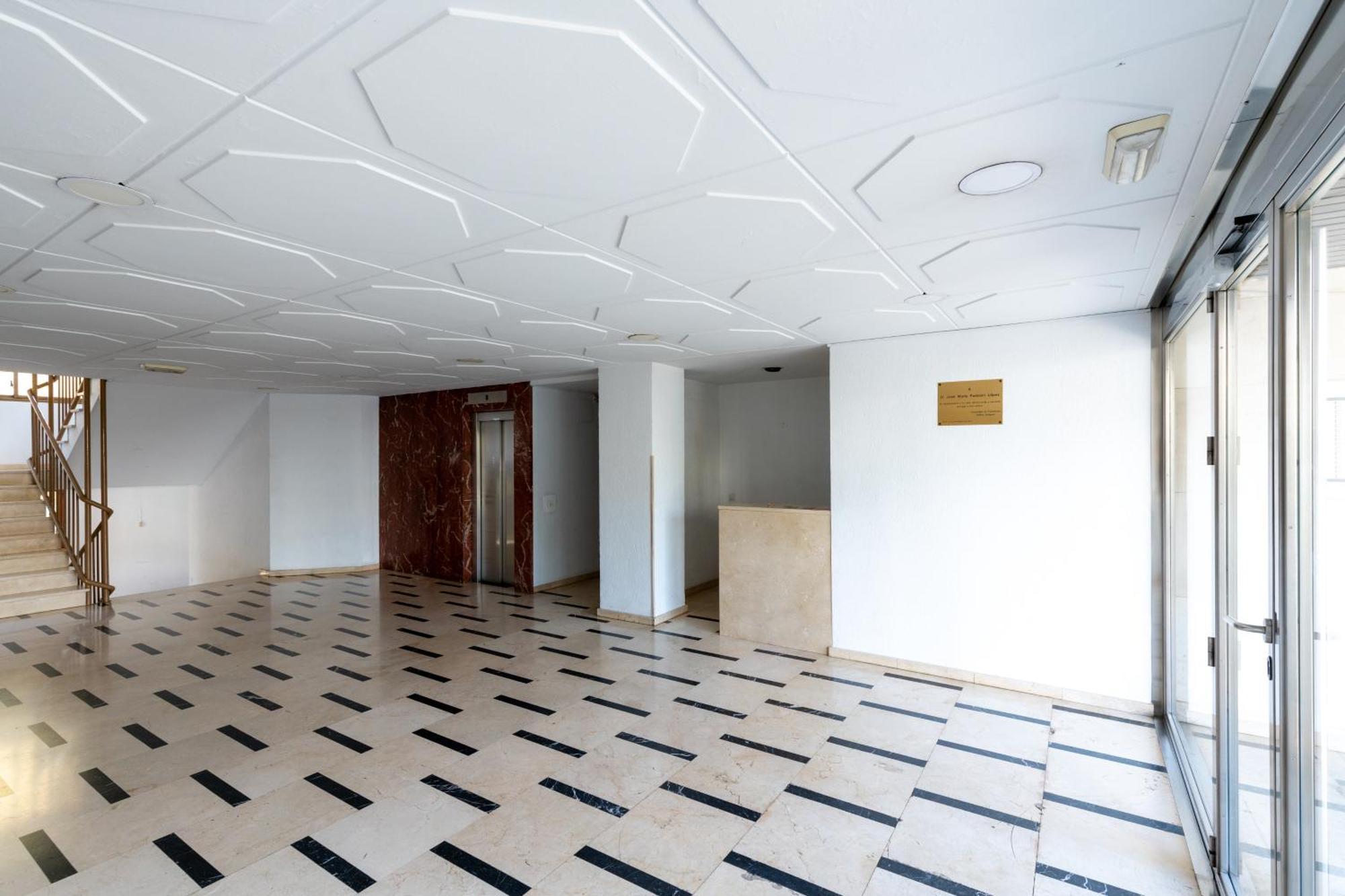 Diseno Y Comodidad En Bami Seville Ngoại thất bức ảnh