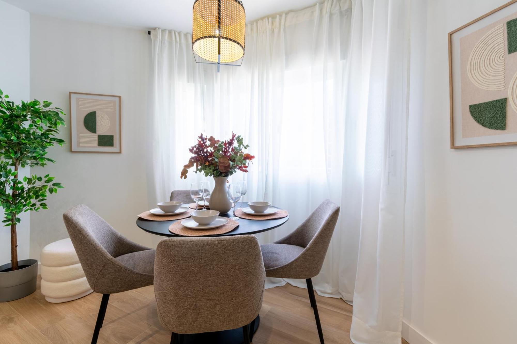 Diseno Y Comodidad En Bami Seville Ngoại thất bức ảnh